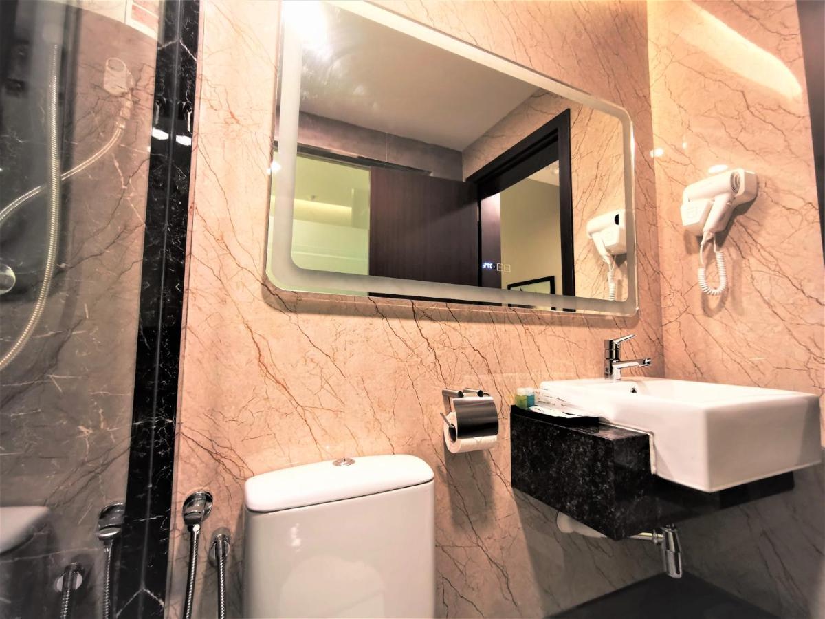 Prestigo Hotel - Johor Bharu Джохор-Бару Экстерьер фото