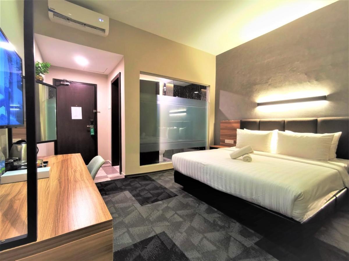 Prestigo Hotel - Johor Bharu Джохор-Бару Экстерьер фото