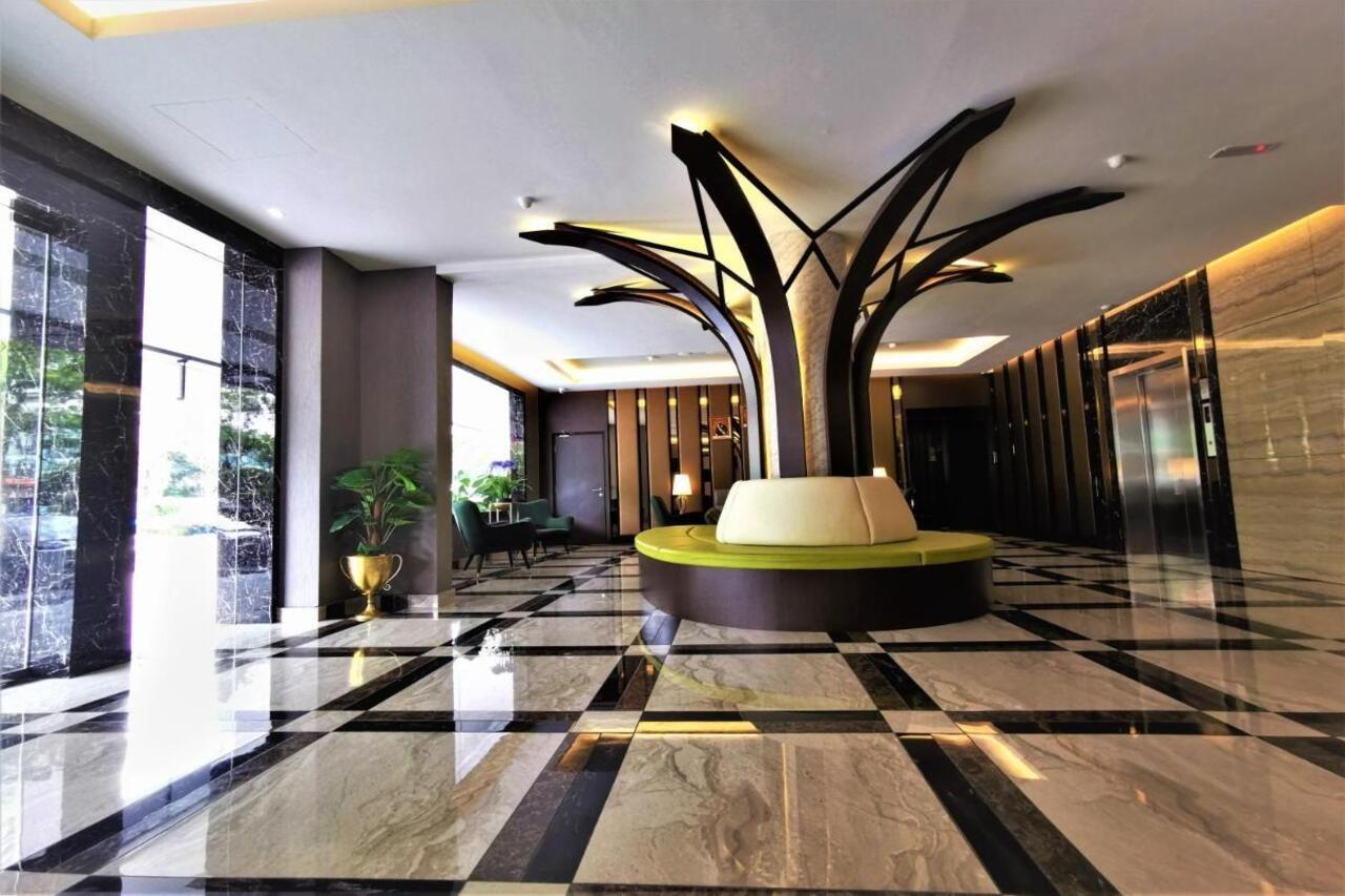 Prestigo Hotel - Johor Bharu Джохор-Бару Экстерьер фото